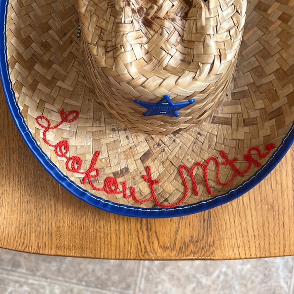 Child’s Straw Hat - Picture 2 of 3